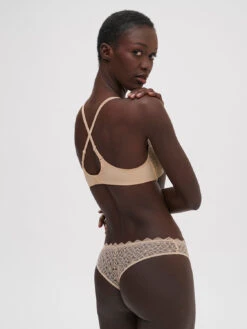 Escale Full Cup Bra - Vanilla -SIMONE PERELE Sales 1C1310 Escale Full Cup Bra Vanilla.06 bc4637fa 8e38 4382 b5bf 63c7abe79094