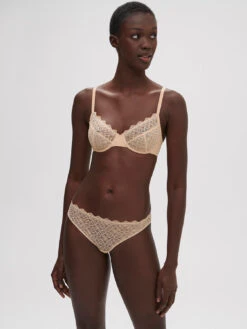Escale Tanga - Vanilla -SIMONE PERELE Sales 1C1710 Escale Tanga Vanilla.06 05fe6f54 7525 4f37 876a a2667038abf6