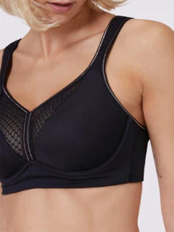 Harmony Underwired Sports Bra - Black -SIMONE PERELE Sales 1SA262 Harmony Bra Black.03 315362fc d8aa 492a b597 3a20d8caf7f7
