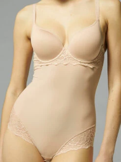 Caresse 3D Control Bodysuit - Peau Rose -SIMONE PERELE Sales 1 12A541 739 3 616e4ed6 ef2c 464a abe2 82ab0f1d87e9