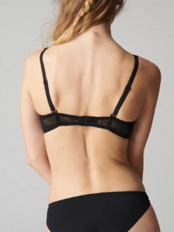 Comete Soft Cup Bra - Black -SIMONE PERELE Sales 1 12S210 015 5 ca5dd618 99f6 4947 87ee dc7bc8996740