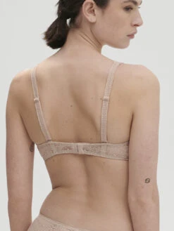 Karma Soft Cup Triangle Bra - Peau Rose 12 Karma Soft Cup Triangle Bra - Peau Rose -SIMONE PERELE Sales 1 12V250 739 2 fb615104 5312 4284 9ff0 53f9df4ea0db