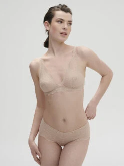 Karma Soft Cup Triangle Bra - Peau Rose 15 Karma Soft Cup Triangle Bra - Peau Rose -SIMONE PERELE Sales 1 12V250 739 5 d160d570 f729 49f5 ac7f 9e889d85f7e2