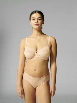 Karma Full Cup Control Bra - Peau Rose 10 Karma Full Cup Control Bra - Peau Rose -SIMONE PERELE Sales 1 12V320 739 2 a4d7030e 75ee 40cc 9866 d222594a24b3