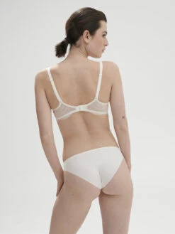 Karma 3D Contour Bra - Natural -SIMONE PERELE Sales 1 12V343 030 4 dbc5c771 8868 45ef a472 d9c0254d0bf3