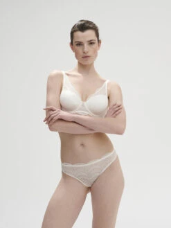 Karma 3D Contour Bra - Natural -SIMONE PERELE Sales 1 12V343 030 5 1f098de9 cf44 4c93 91c8 35e581b1bd33