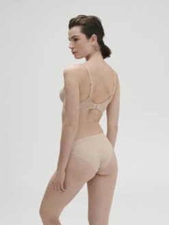 Karma 3D Contour Bra - Peau Rose -SIMONE PERELE Sales 1 12V343 739 4 a0f13291 be8a 4baf b5df 061ef98b8222