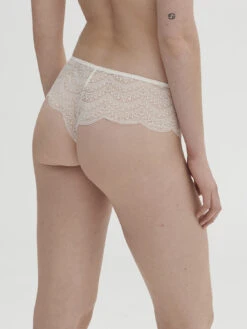 Karma Shorty Brief - Natural -SIMONE PERELE Sales 1 12V630 030 2 29370cd6 ffe5 41e0 aa90 e219b7852ca3