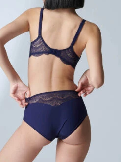 Karma Culotte Brief - Midnight -SIMONE PERELE Sales 1 12V770 562 4 9fdf23a0 943c 4f74 ae7b 4e68ebb2ede0