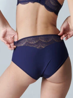 Karma Culotte Brief - Midnight -SIMONE PERELE Sales 1 12V770 562 5 2e707cbf 9d9f 4384 9682 261b5f0d8b88