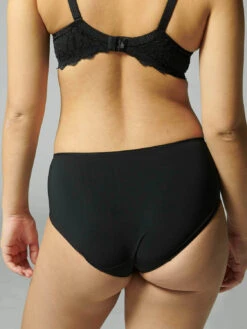 Caresse Culotte Brief - Black -SIMONE PERELE Sales 1 12a770 015 5 1dd1c819 0090 453c a7a9 c495629f4dd6