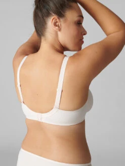 Andora Rigid Seamless Bra - Blush -SIMONE PERELE Sales 1 131382 383 5 37b2a9b5 1c44 4930 bbc1 765590a8503a