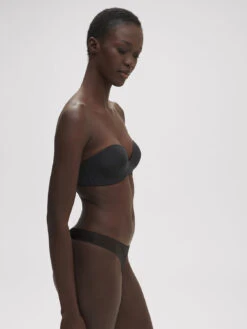 Essentiel Strapless Plunge Bra - Black -SIMONE PERELE Sales 1 13V303 015 5 6842db37 5d23 4b73 b0aa 4e1d73c7e8bf