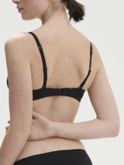 Essentiel Full Cup Bra - Black -SIMONE PERELE Sales 1 13V317 015 2 8674bd13 d2ab 4557 871b 4062a815ace7