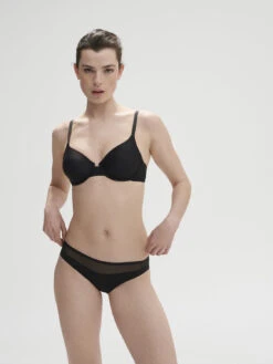 Essentiel Full Cup Bra - Black -SIMONE PERELE Sales 1 13V317 015 3 c6a9ed94 e79a 43af af23 db8a4bab5376