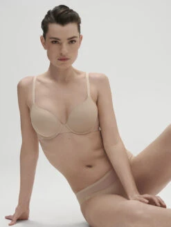 Essentiel Padded Plunge Bra - Peau Rose -SIMONE PERELE Sales 1 13V363 739 5 b2a8daae bd09 48cf a4a9 ad06510015bb