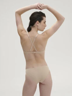 Essentiel Padded Plunge Bra - Peau Rose -SIMONE PERELE Sales 1 13V363 739 6 2f350eec 0383 4ad8 8e29 4082389a470f