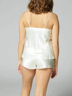 Dream Silk Camisole - Natural -SIMONE PERELE Sales 1 15B900 030 4 185cfd3e a2db 45cd a237 7b49f7787bf1
