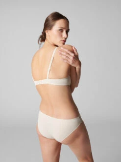 Saga Triangle Push Up Bra - Beige Topaze -SIMONE PERELE Sales 1 15C347 054 4 eca26e9d cb25 4f60 bf97 a03cf1bd47ee