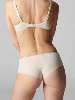 Saga Shorty Brief - Beige Topaze -SIMONE PERELE Sales 1 15C630 054 3 b0994160 43c5 4b0a aa5c fd67cfea1386