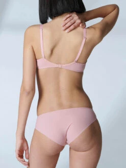 Saga Bikini Brief - Verona Pink -SIMONE PERELE Sales 1 15C720 347 4 916c15e3 e9bd 4221 b623 f0bcd0198821