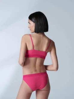 Eugenie Bikini Brief - Fuschia -SIMONE PERELE Sales 1 15Z720 316 4 5e413a5b 2b78 40d0 8d20 8cc797fcc8b6