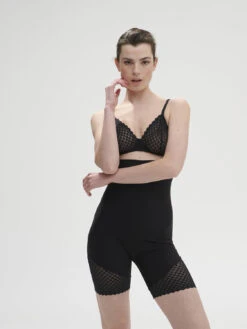Subtile High Waist Shaper Short - Black -SIMONE PERELE Sales 1 19Y671 015 5 f712d23b 43f8 4d53 929f ab4043913734