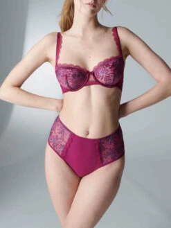 Singuliere Culotte Brief - Syrah -SIMONE PERELE Sales 1 1A2770 305 2 3491f94f 1c42 4eec 86f6 0776a913e286