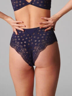 Aimee Retro High Brief - Midnight -SIMONE PERELE Sales 1 1B4770 562 3 ccd369e9 f9ed 412b 8041 8a7baa4fc4de