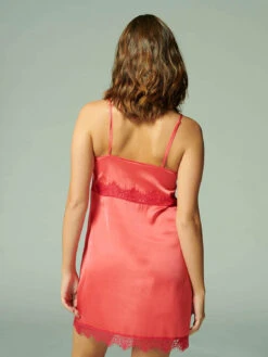 Satin Secrets Chemise - Rose Mon Amour -SIMONE PERELE Sales 23H940 Satin Secrets Chemise RoseMonAmour.04 c1082dd5 418c 4f81 9fda 66ed24bdd34a