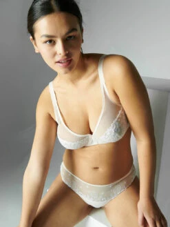 Delice Full Cup Plunge Bra - Blush -SIMONE PERELE Sales 2 12X319 383 1 d0a1244f 2b11 4655 b162 86e0feded9a1