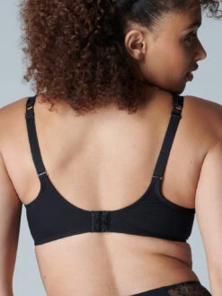 Singuliere Full Cup Control Bra - Black 11 Singuliere Full Cup Control Bra - Black -SIMONE PERELE Sales 2 1A2320 015 5 0269668f b49e 4eef 8149 dbf4f00d71ae
