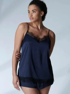Satin Secrets Camisole - Full Moon -SIMONE PERELE Sales 2 23H900 581 2 ca94da45 3eb4 4d12 9d60 8f7581b9ea77